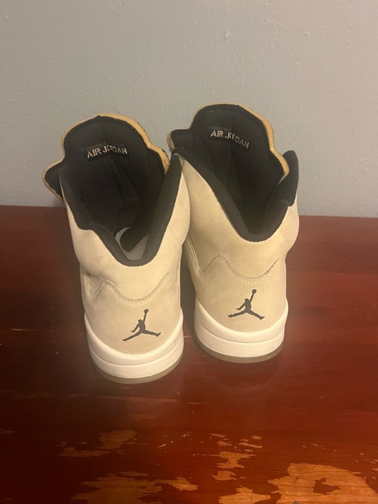 Jordan High-Top Sneakers in Cream and Black Accents Air Jordan 5 Sail SE main image 8